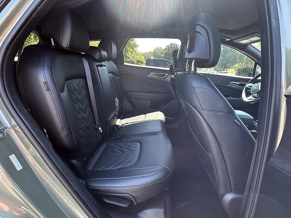 Used 2024 Jungle Green Kia X-Line image 30