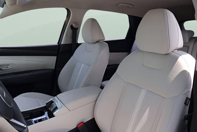 Used 2026 Green Hyundai SEL image 13