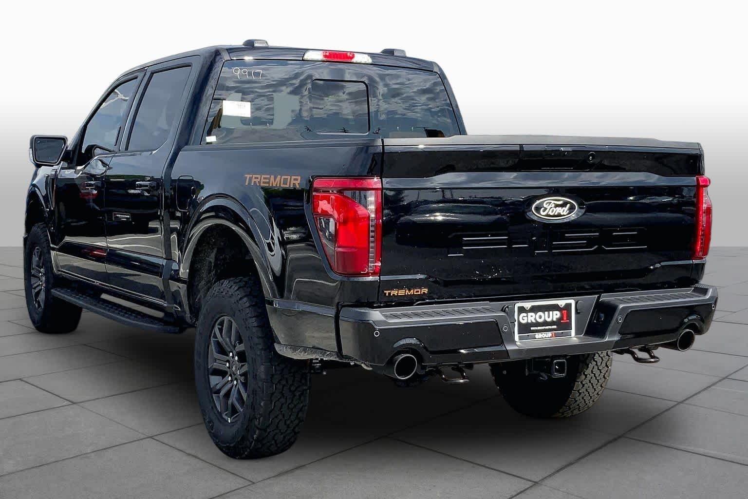 New 2026 Agate Black Metallic Ford Tremor® image 10