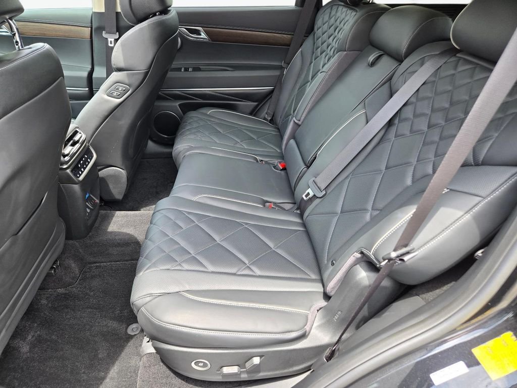 2025 GENESIS GV80 Prestige - Photo 18