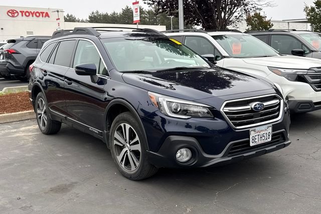 Used 2018 Blue Subaru 2.5i image 2