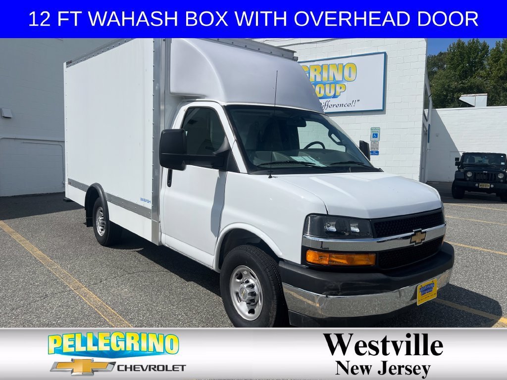 2025 Chevrolet Express Cutaway
