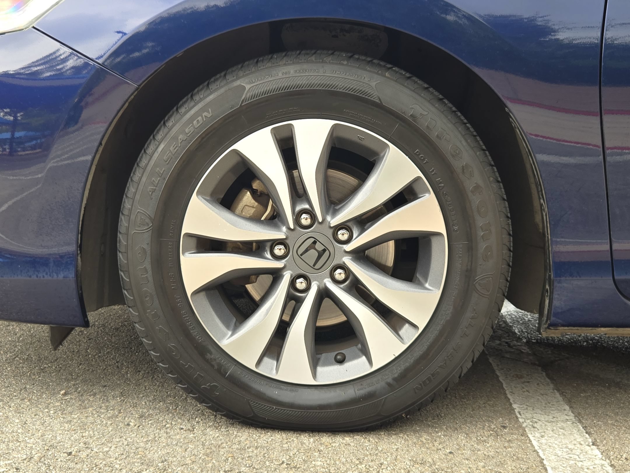 Used 2013 Blue Honda LX image 30