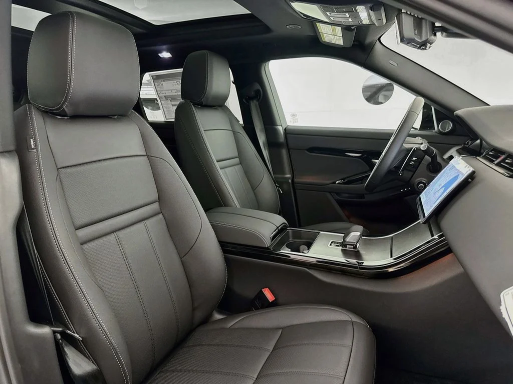 New 2026 Santorini Black Land Rover Hoxton Edition image 29