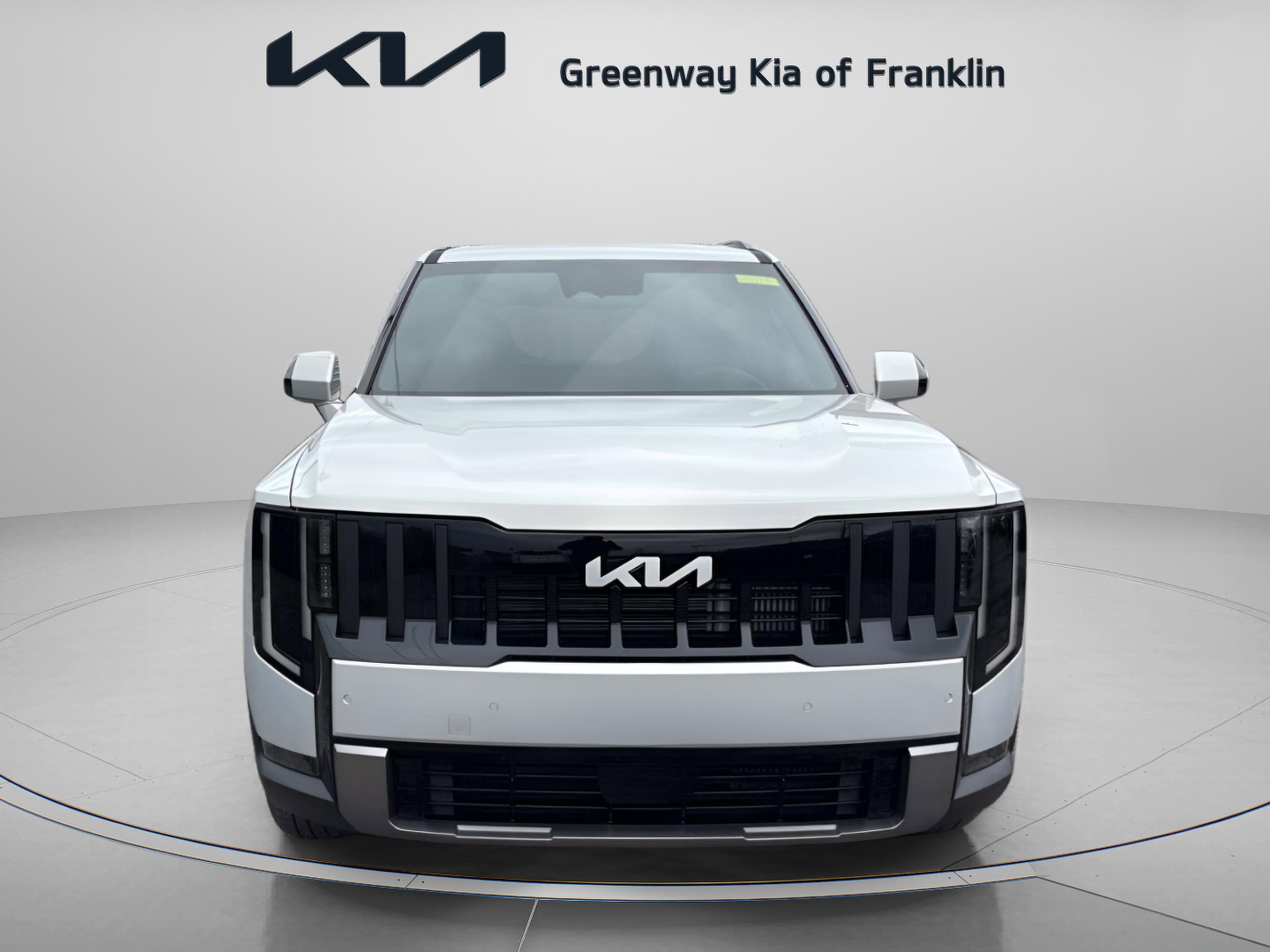 New 2027 Ivory Silver Kia S image 2