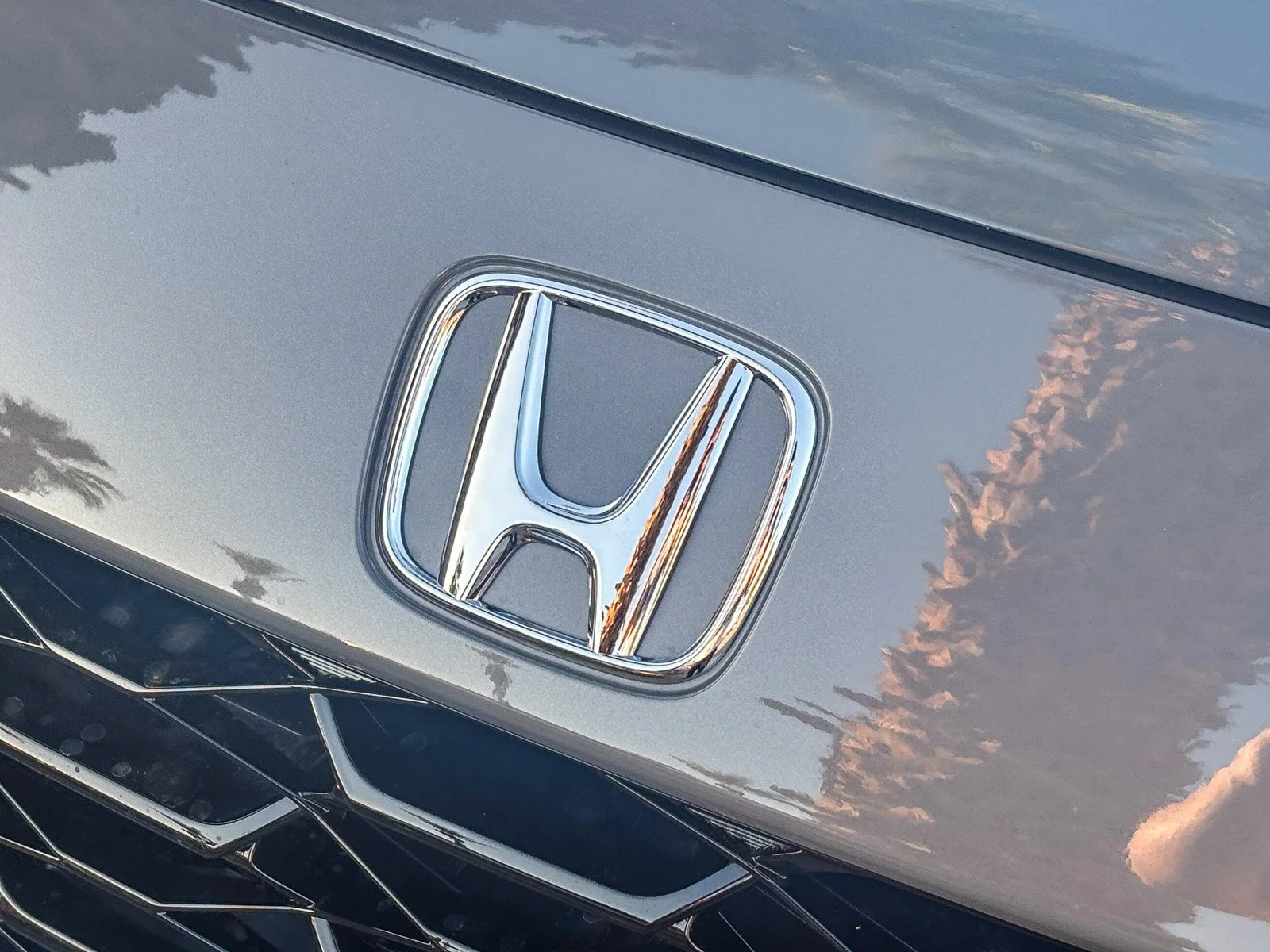 New 2027 Urban Gray Pearl Honda EX-L image 9