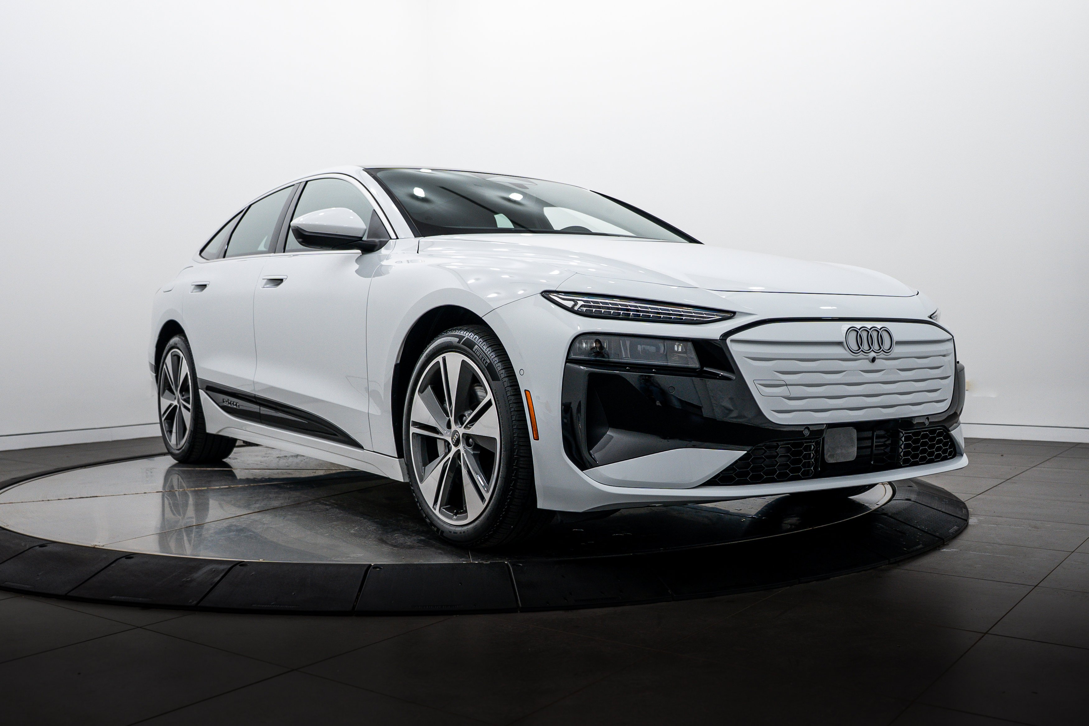 2025 Audi A6 e-tron Premium Plus quattro's photo