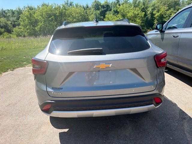 2025 Chevrolet Trax LT - Photo 8