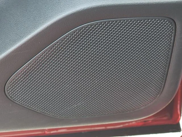 Used 2025 Red Nissan Platinum image 27
