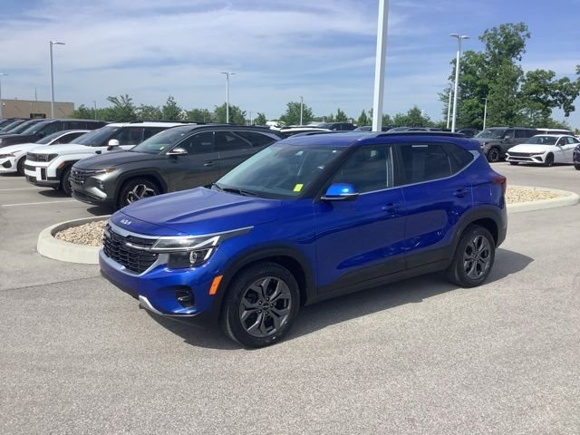 Used 2024 Neptune Blue Kia S image 1