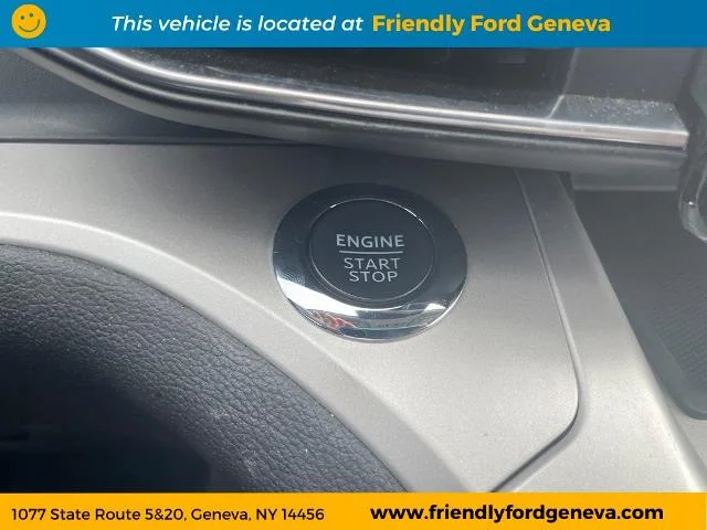 Used 2024 Green Metallic Ford XLT image 21