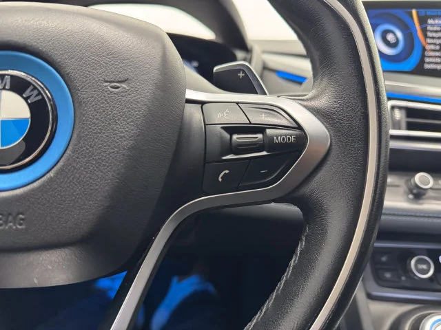 Used 2016 Crystal White Pearl Metallic w/BMW i Frozen Blue BMW Base image 20