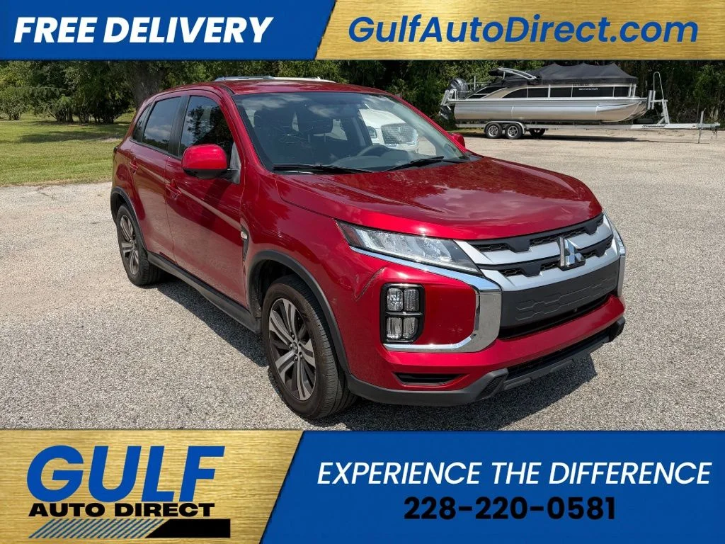 Used 2020  Mitsubishi 2.0 ES image 1