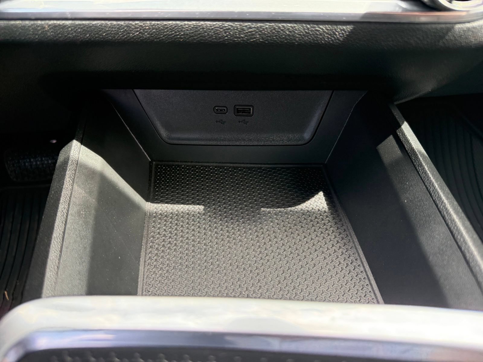 2026 Chevrolet Equinox LT - Photo 26