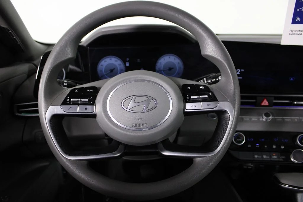 Used 2024 Gray Hyundai SEL image 23