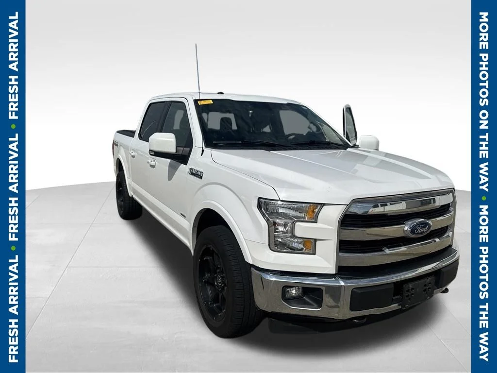 Used 2017 White Ford Lariat image 1