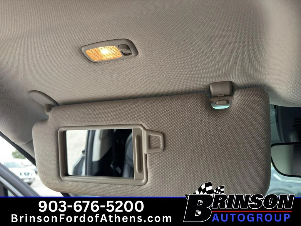 Used 2024 Wolf Gray Kia S image 29