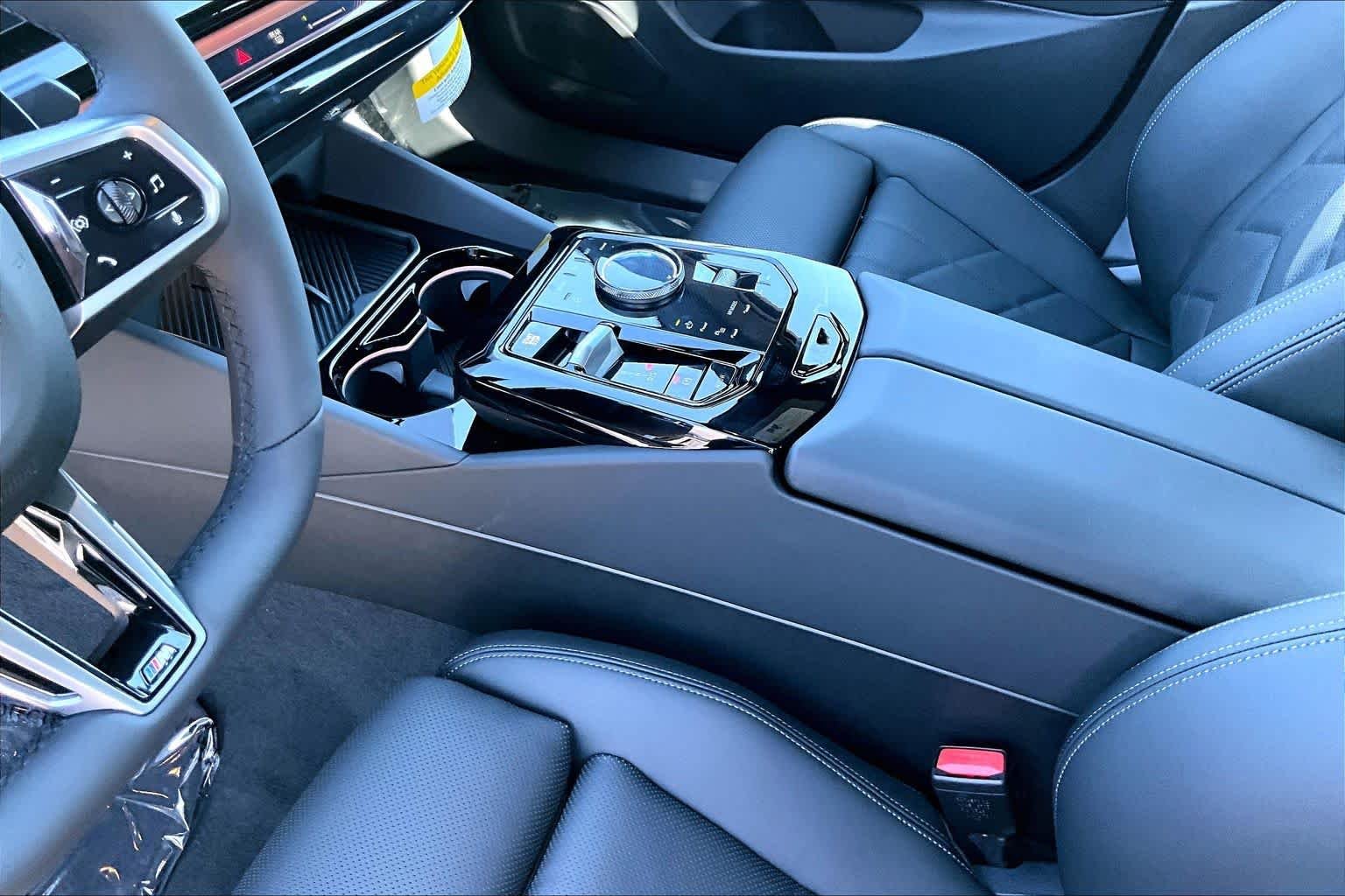 New 2027 Brooklyn Grey Metallic BMW 530i image 7