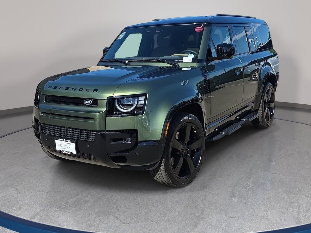 New 2026 Woolstone Green Land Rover X-Dynamic SE image 1