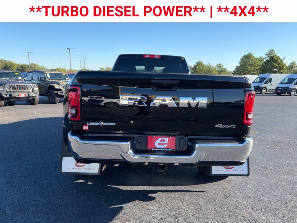 Used 2025 Diamond Black Ram Big Horn image 7