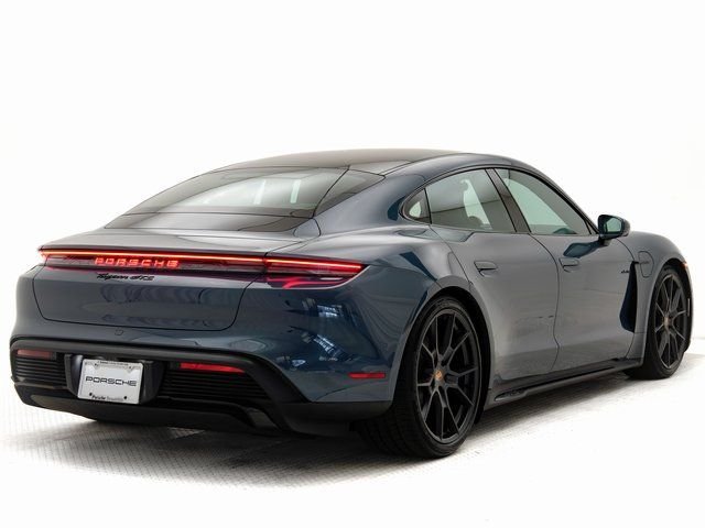 2025 Porsche Taycan GTS - Photo 37