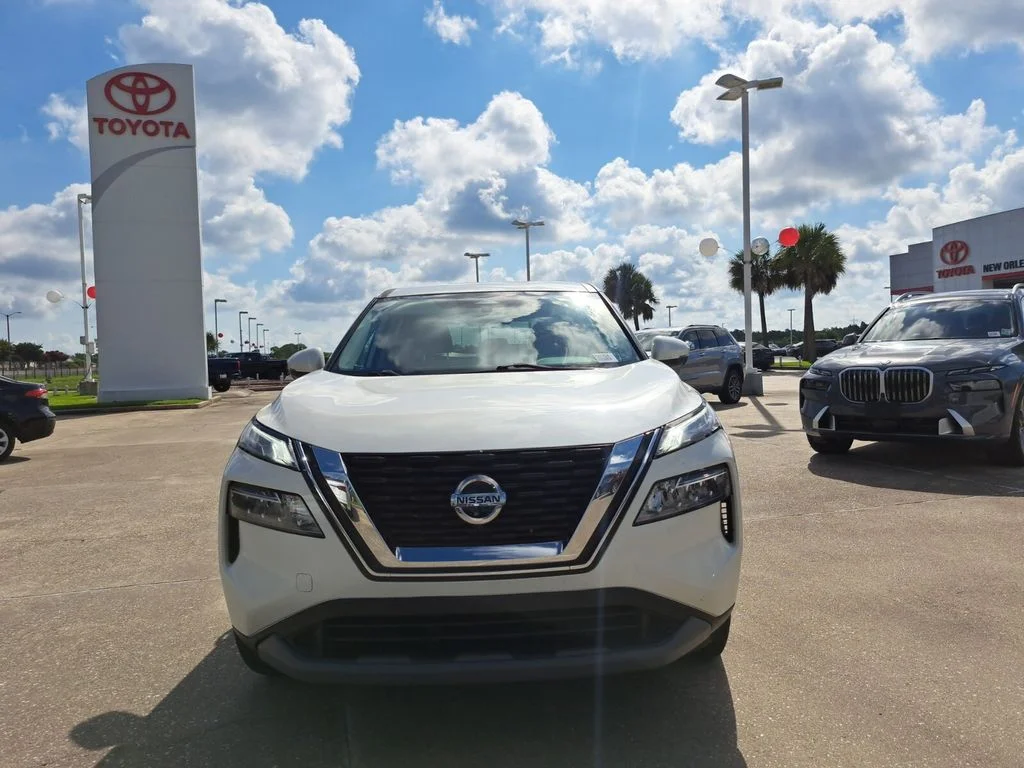 Used 2021 Nissan Rogue SV with VIN JN8AT3BA6MW017525 for sale in New Orleans, LA