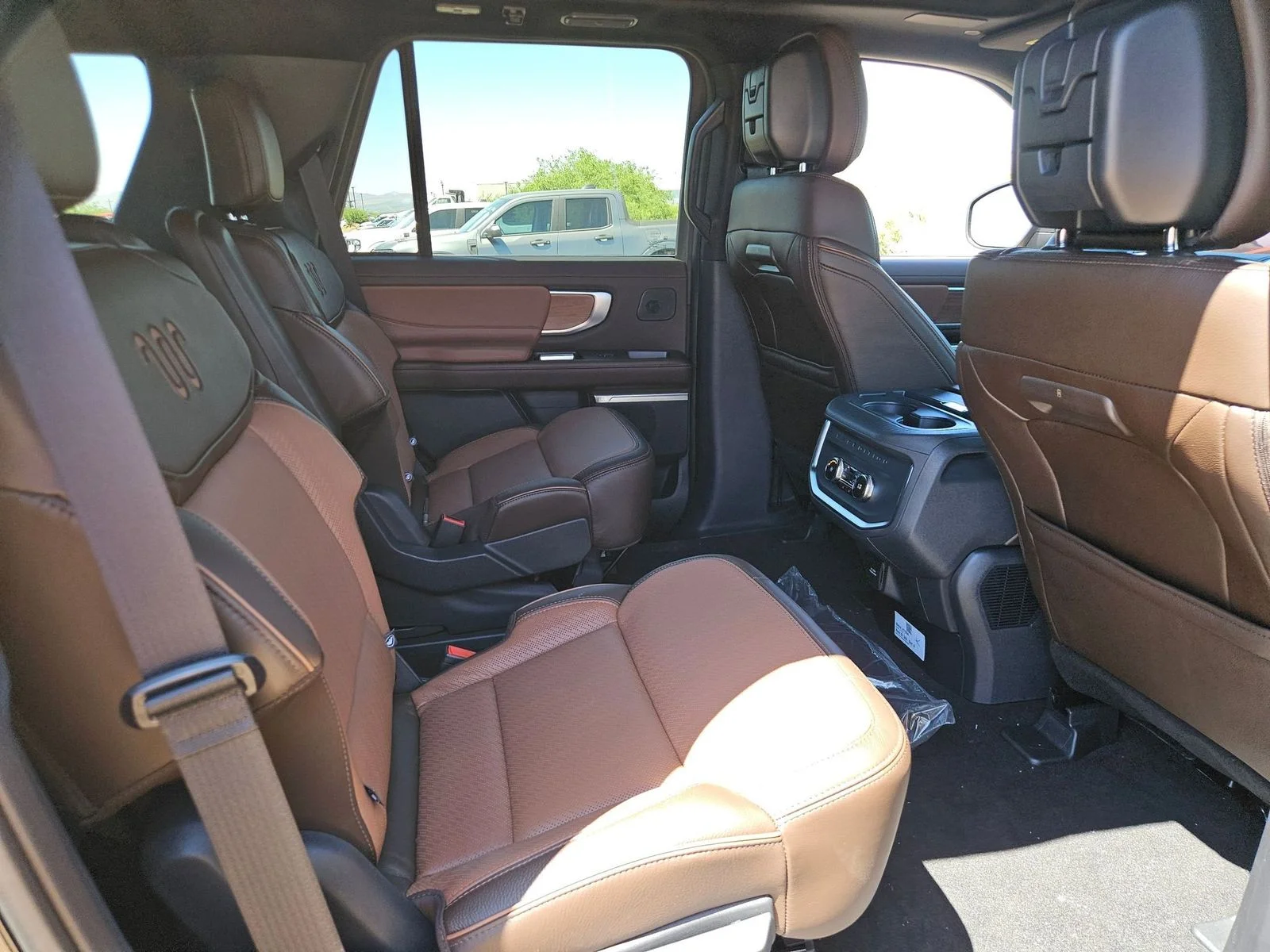 New 2026 Agate Black Metallic Ford King Ranch® image 25