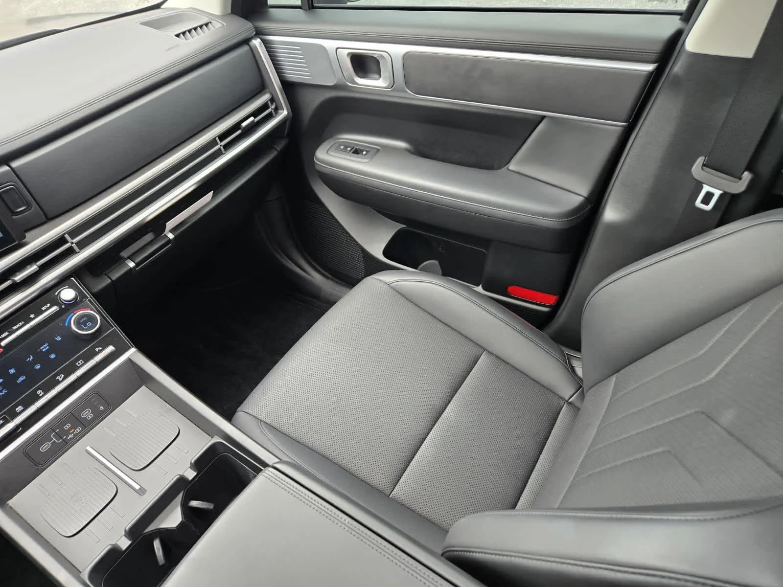2024 Hyundai Santa Fe XRT - Photo 17