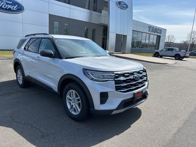 White 2026 Ford Explorer Active AWD SUV / Crossover All-Wheel Drive Automatic