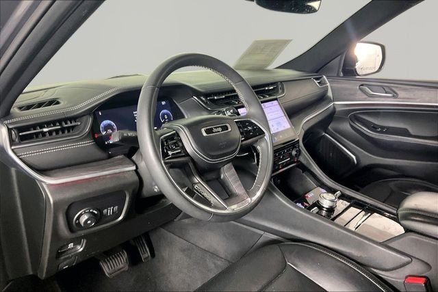 Used 2023 Gray Jeep Overland image 15