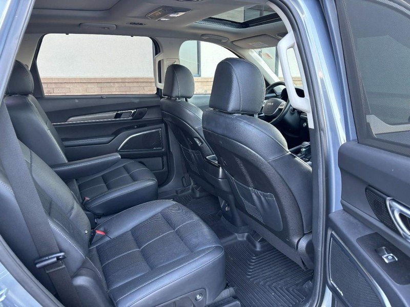 Used 2022 Everlasting Silver Kia SX FWD image 11