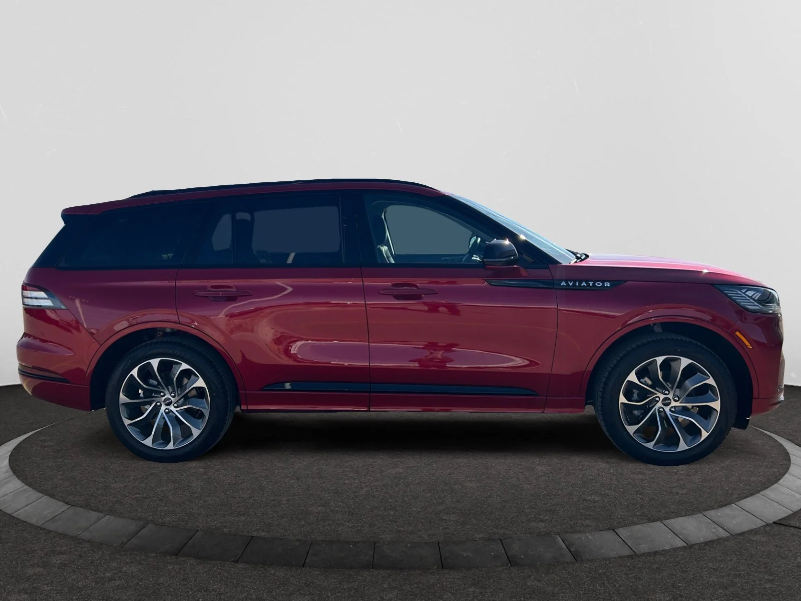 New 2026 Red Carpet Tinted Clearcoat Lincoln Premiere image 6