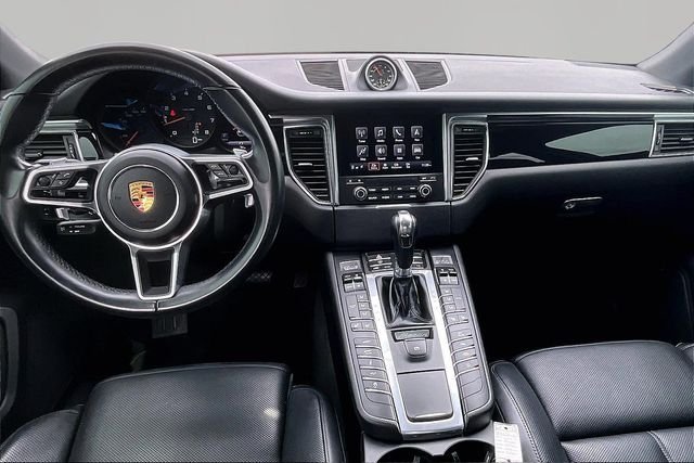 Used 2018 Black Porsche Base image 15