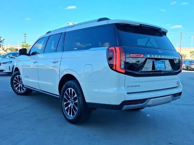 Used 2025 White Ford Platinum image 5
