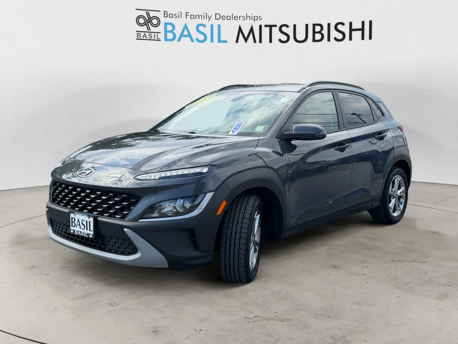 Used 2023 Ecotronic Gray Hyundai SEL image 7