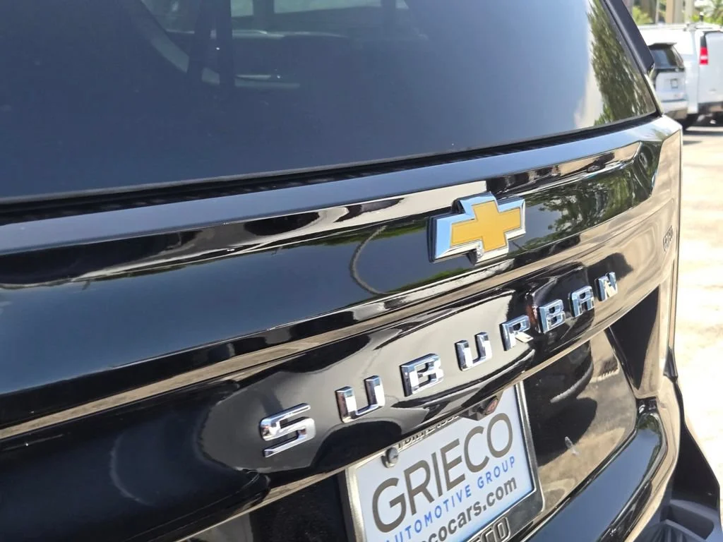 2026 Chevrolet Suburban LS - Photo 12