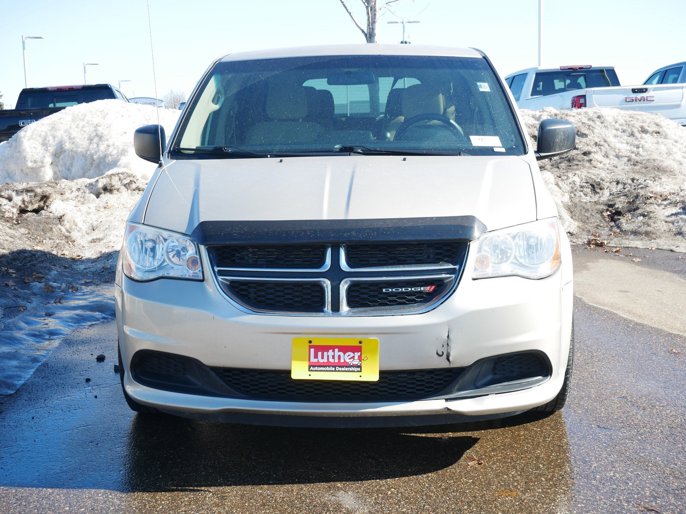 Used 2013 Dodge Grand Caravan SE with VIN 2C4RDGBG2DR760604 for sale in Brooklyn Center, Minnesota