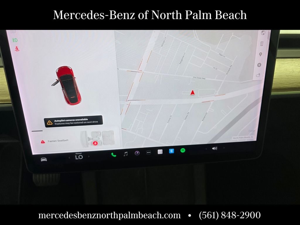 Used 2021  Tesla Standard Range image 19