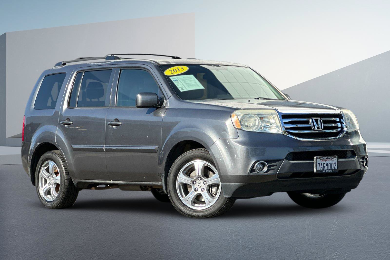 Used 2013 Gray Honda EX image 2