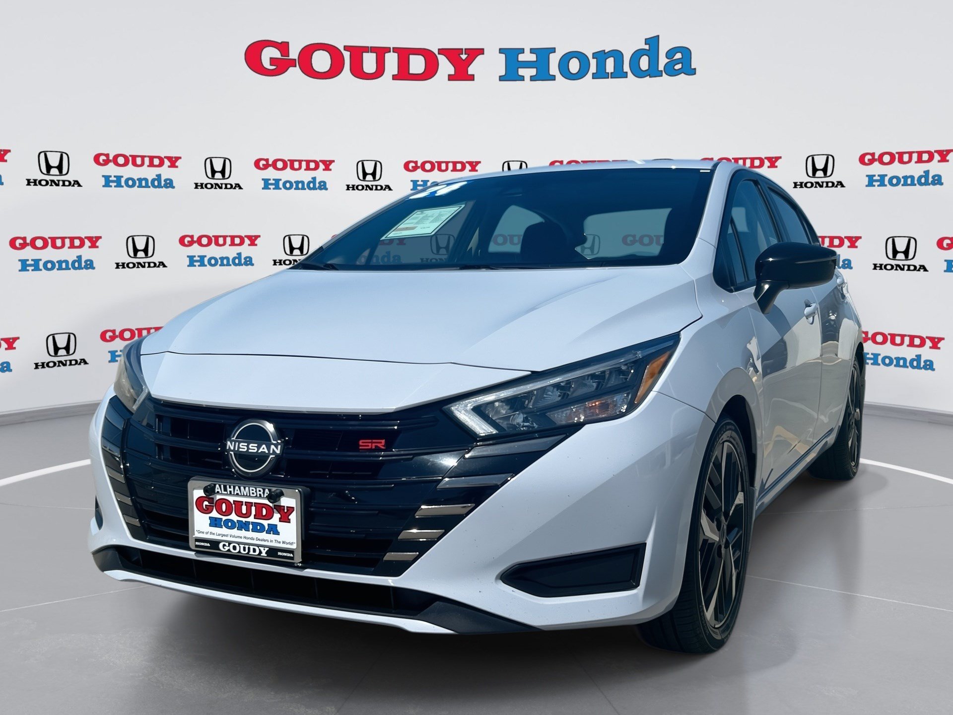2024 Nissan Versa Sedan SR