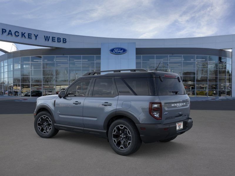 New 2025 Azure Gray Metallic Ford Outer Banks® image 6