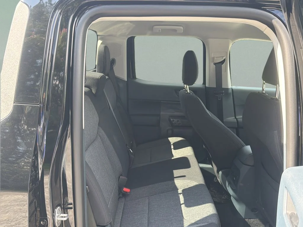 New 2026 Shadow Black Ford XLT image 49