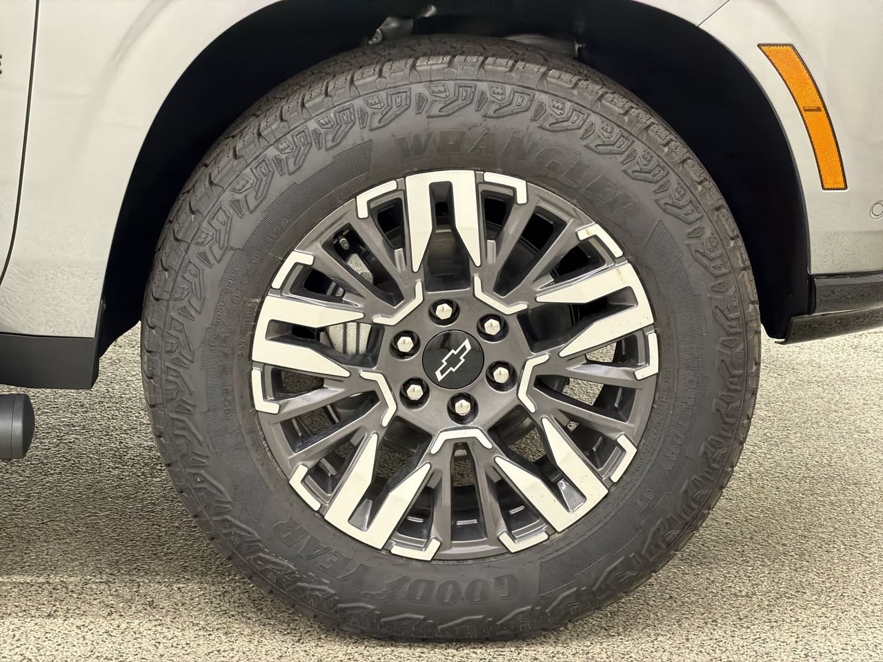 2026 Chevrolet Tahoe Z71 - Photo 10