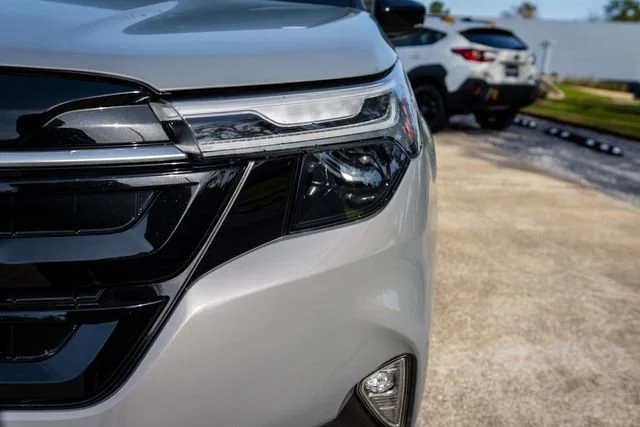 New 2026 River Rock Pearl Subaru Touring image 3
