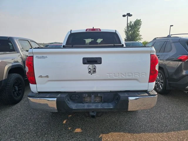 Used 2021 Super White Toyota SR5 image 9