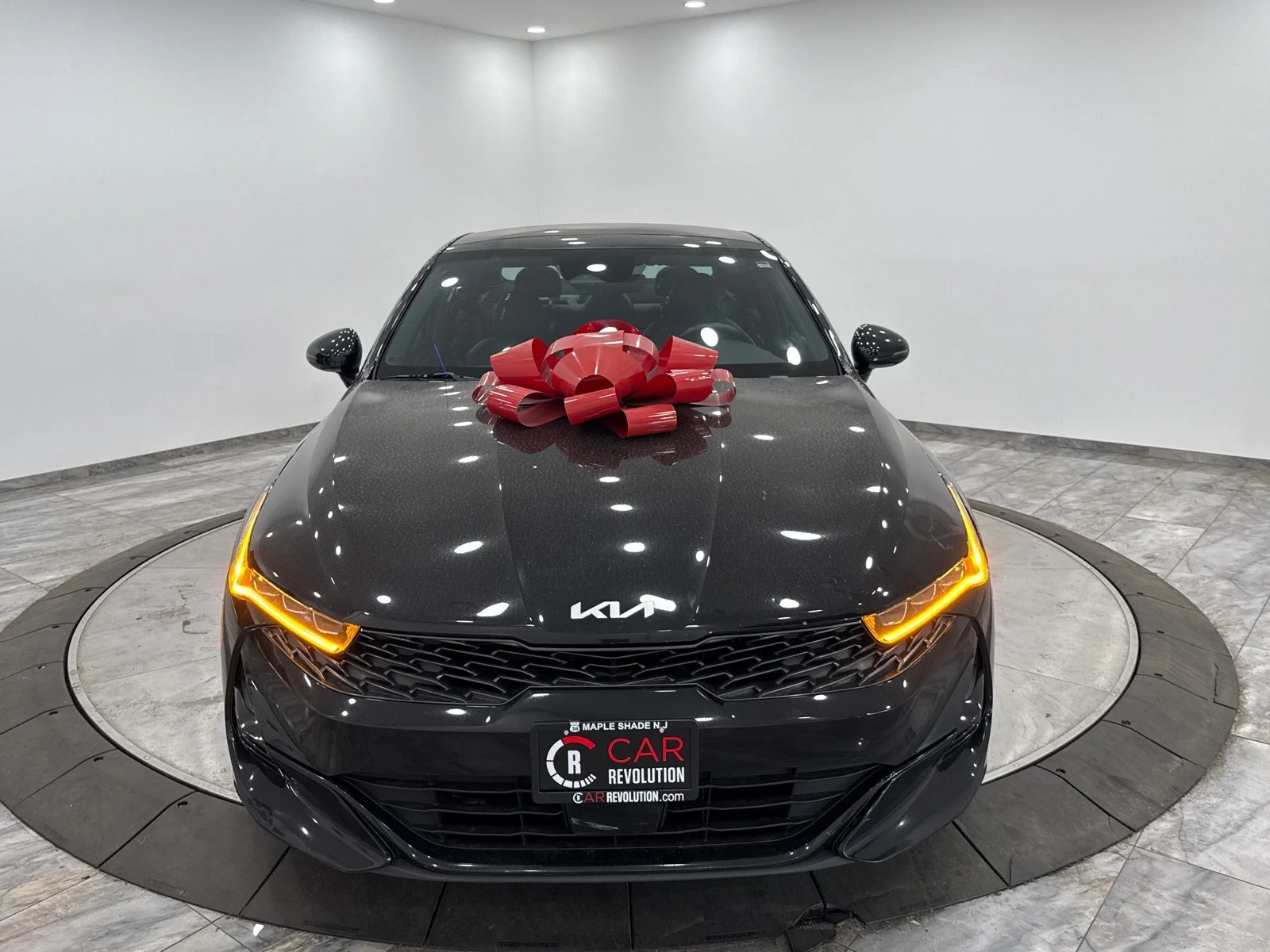 Used 2022 Ebony Black Kia GT-Line AWD image 2