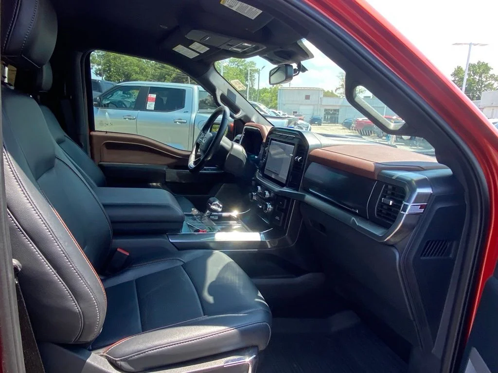Used 2023 Red Ford Lariat image 16