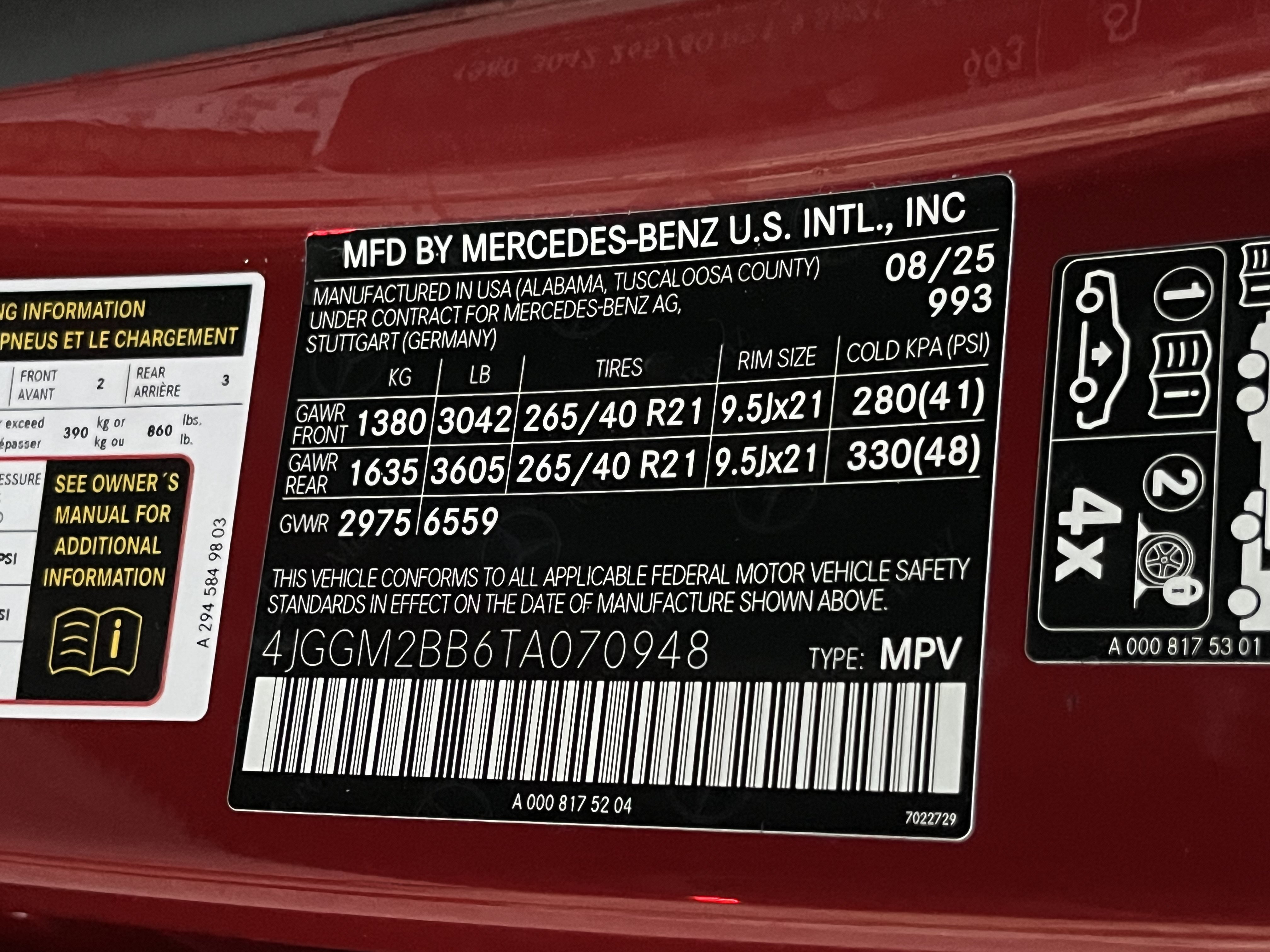 New 2026 PATAGONIA RED Mercedes-Benz EQE 320+ image 29