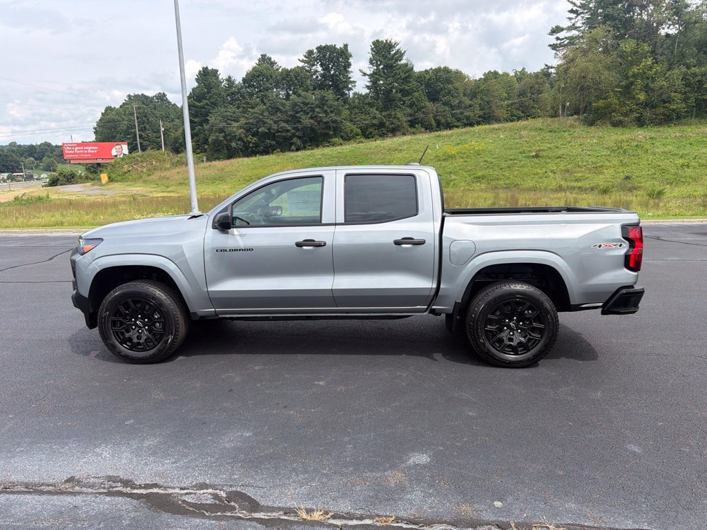2026 Chevrolet Colorado Work Truck - Photo 5