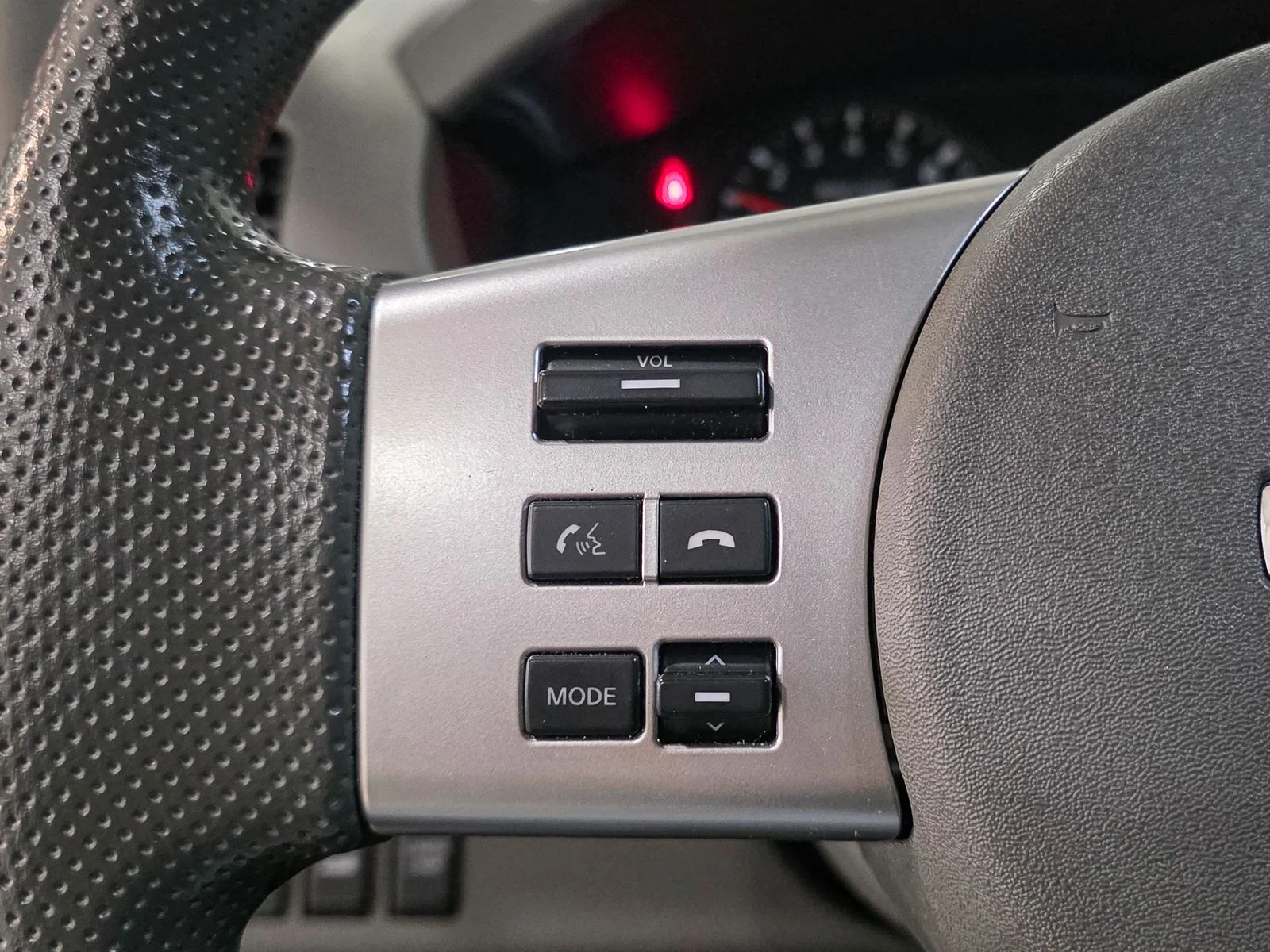 Used 2020 Red Nissan SV image 33